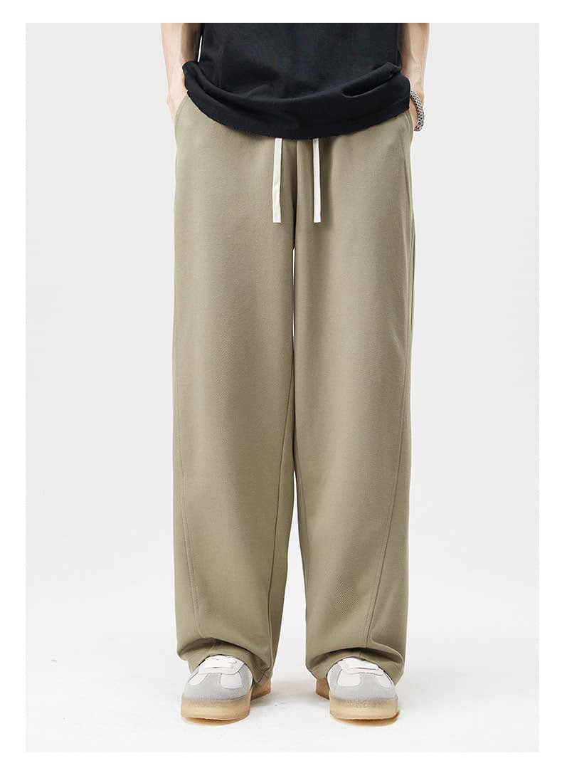 Panelled Twill Relaxed Straight-Leg Pants
