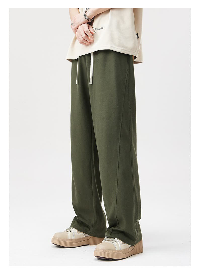 Panelled Twill Relaxed Straight-Leg Pants